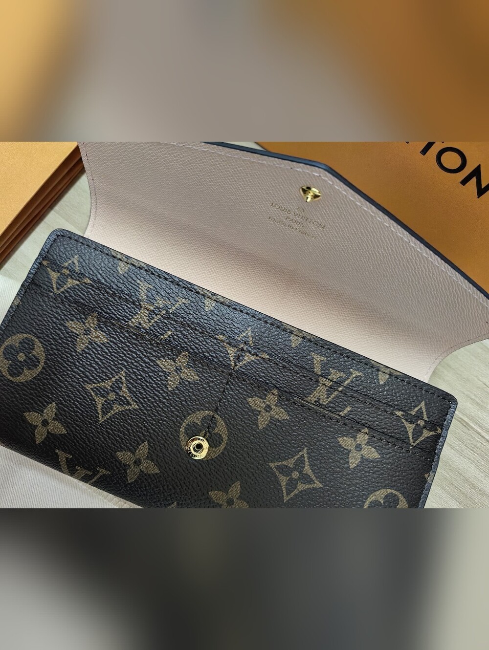Louis Vuitton Monogram Canvas Wallet with Light Pink Interior and Gold Hardware